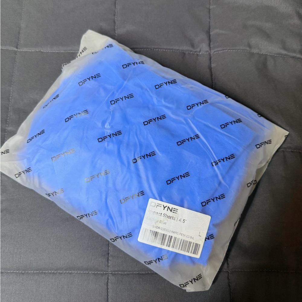DFYNE Impact Shorts - Electric Blue